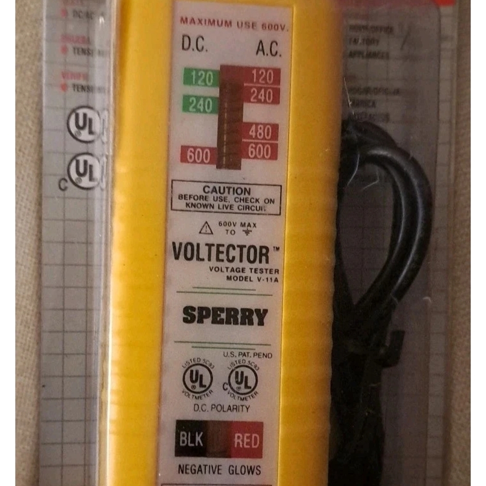 Sperry Voltector Voltage Tester in Yellow Cb33